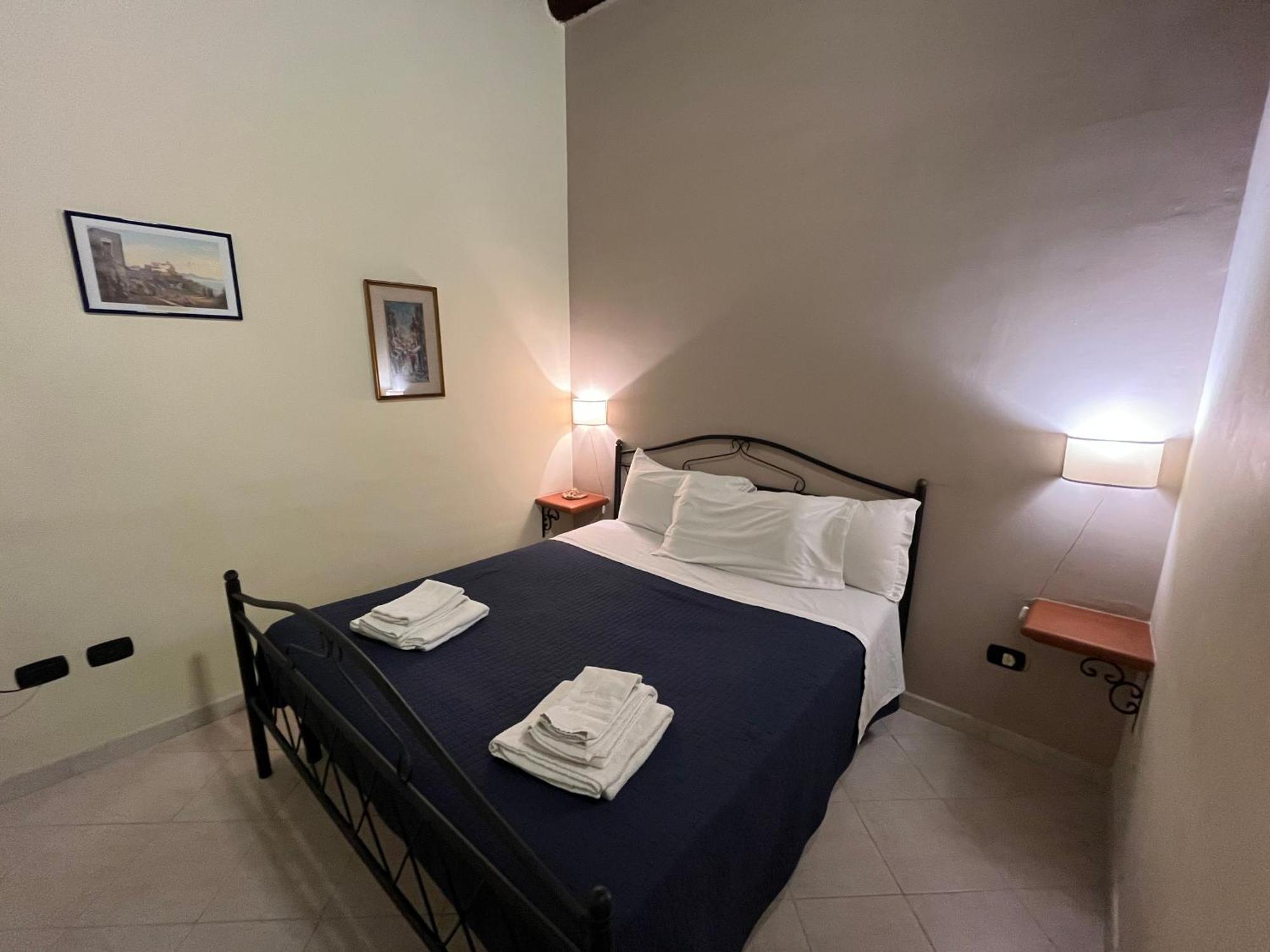 Case Cosi Apartments - Napoli Dış mekan fotoğraf